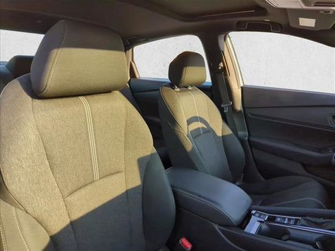 Used 2023 Honda Accord Sport image 18