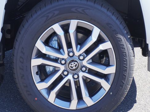 New 2026 Toyota 4Runner Limited image 5