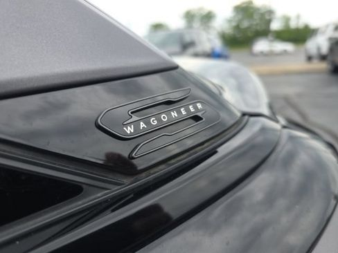 Used 2024 Jeep Wagoneer Launch Edition AWD/4WD image 57