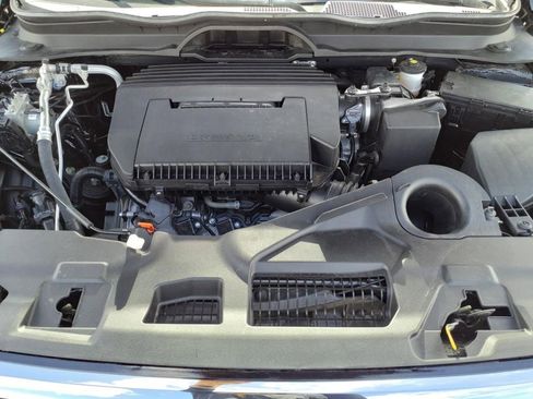 Used 2025 Honda Pilot Elite image 33