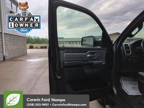 Used 2022 RAM 1500 Big Horn AWD/4WD image 10