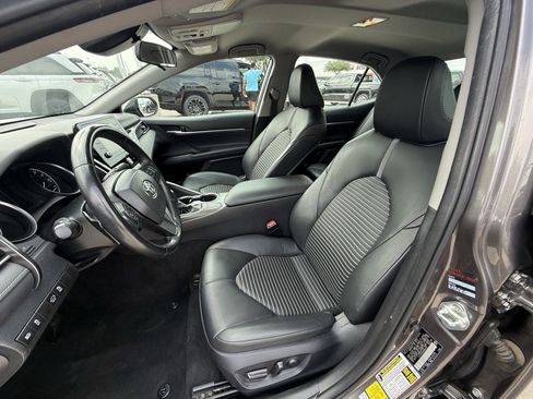 Used 2024 Toyota Camry SE FWD image 27