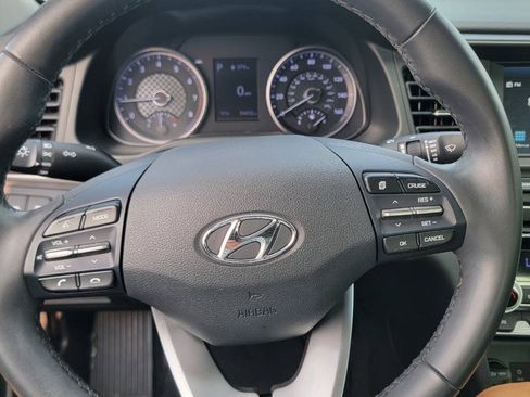 Used 2020 Hyundai Elantra Value Edition FWD image 29