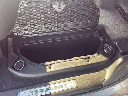 Used 2022 RAM 1500 Limited w/ Body Color Bumper Group image 36