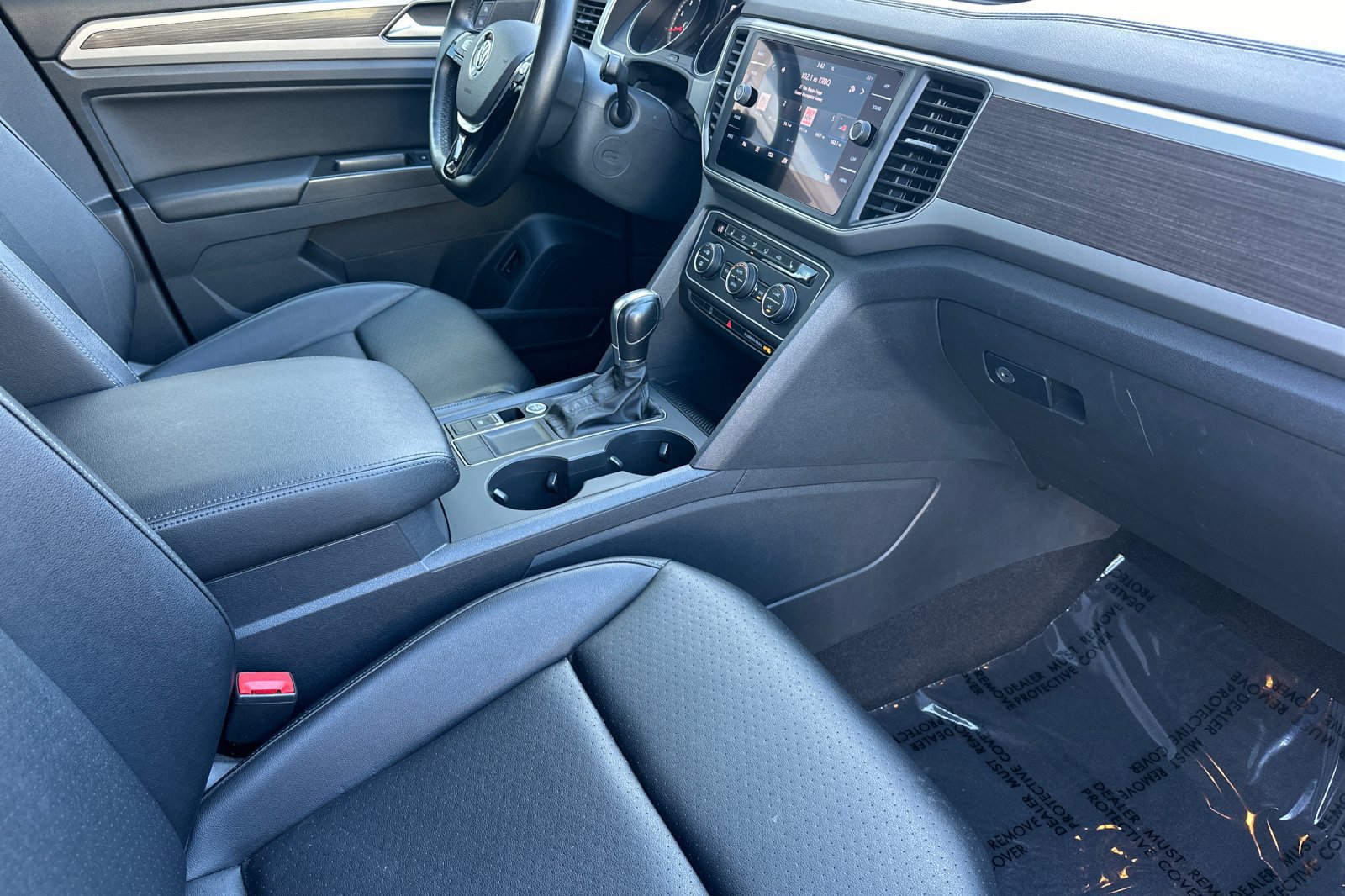 Used 2019 Volkswagen Atlas SE w/ Towing Package FWD image 19