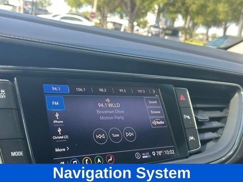 Used 2021 Buick Enclave Avenir w/ Avenir Technology Package FWD image 16