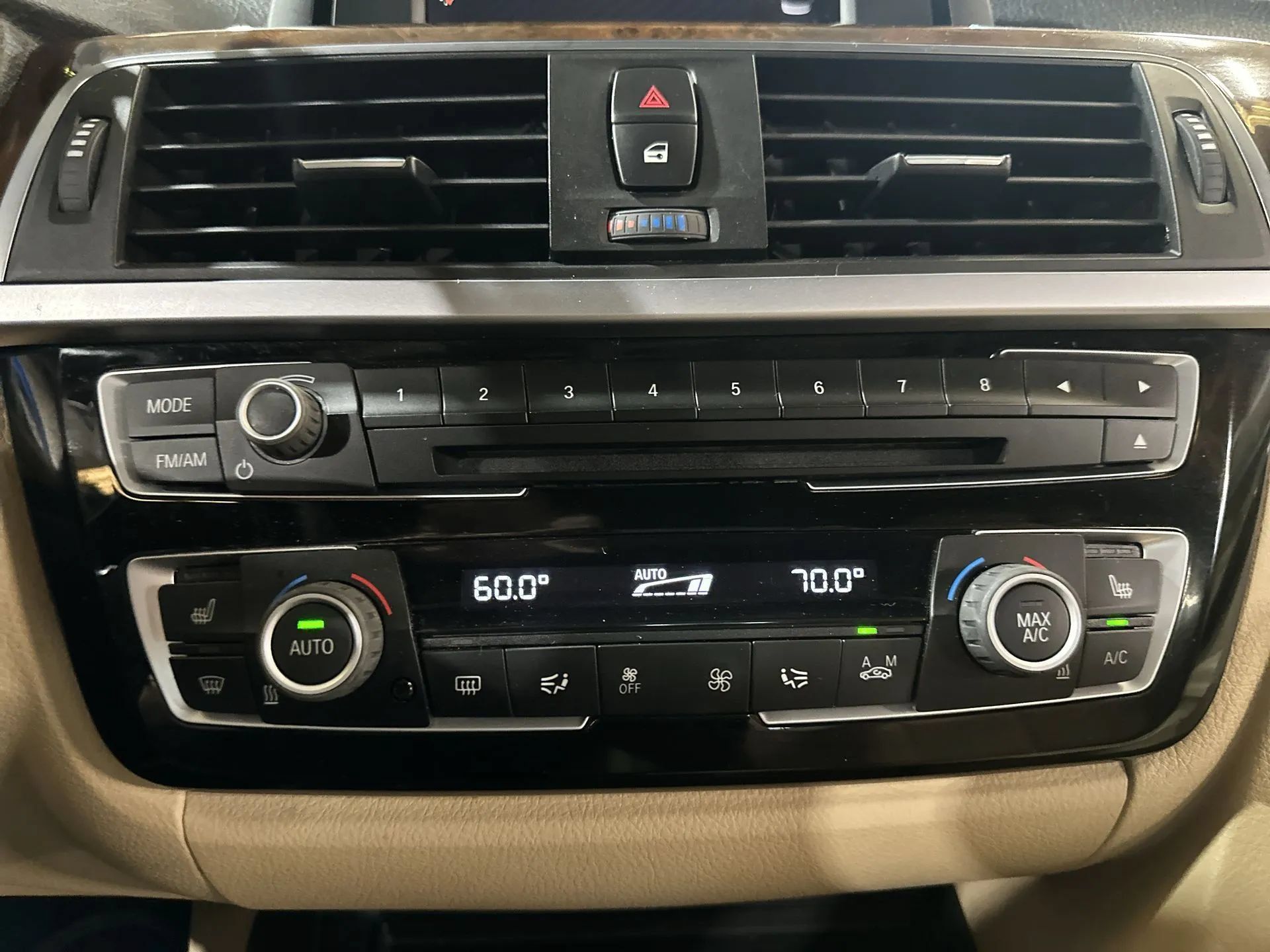 Used 2016 BMW 328i Sedan RWD image 21