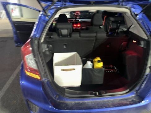 Used 2017 Honda Fit EX image 10