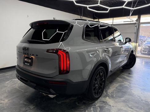 Used 2022 Kia Telluride SX image 5