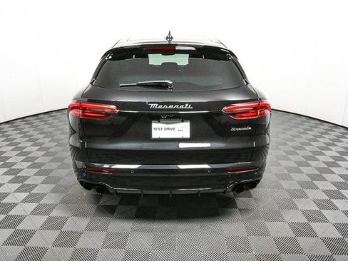 New 2025 Maserati Grecale Modena image 30