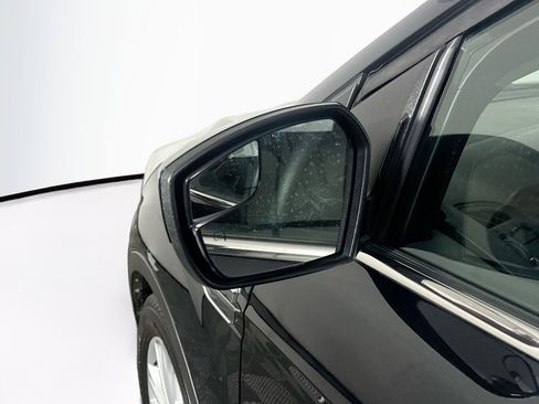 Used 2017 Ford Escape SE w/ Equipment Group 201A image 16