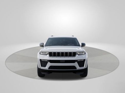 New 2026 Jeep Grand Cherokee L Limited RWD image 6