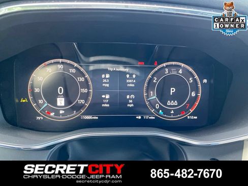 Used 2025 Jaguar F-PACE R-Dynamic S AWD/4WD image 18
