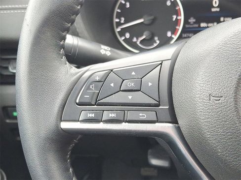 Used 2021 Nissan Sentra SV image 21