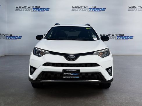 Used 2017 Toyota RAV4 SE FWD image 2