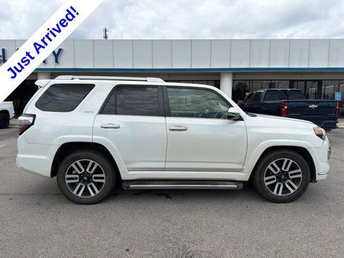Used 2014 Toyota 4Runner Limited RWD image 2