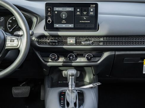 New 2026 Honda HR-V LX image 19