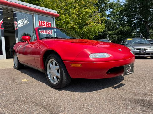 Used 1993 MAZDA MX-5 Miata RWD image 3