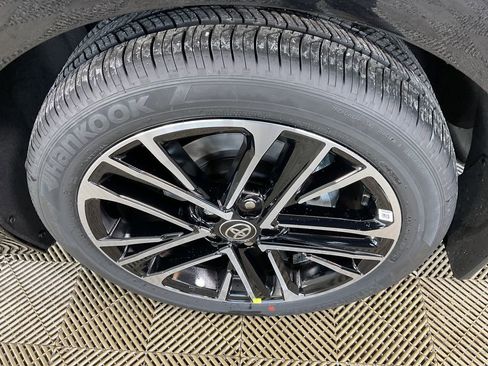 New 2026 Toyota Camry XLE image 5