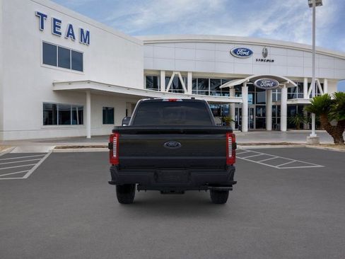 New 2026 Ford F250 XLT w/ XLT Premium Package AWD/4WD image 5
