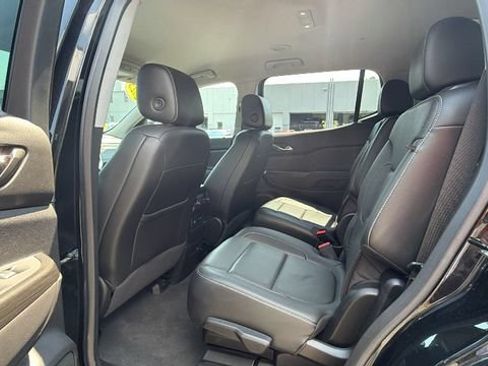Certified 2023 GMC Acadia SLT w/ Elevation Edition AWD/4WD image 36