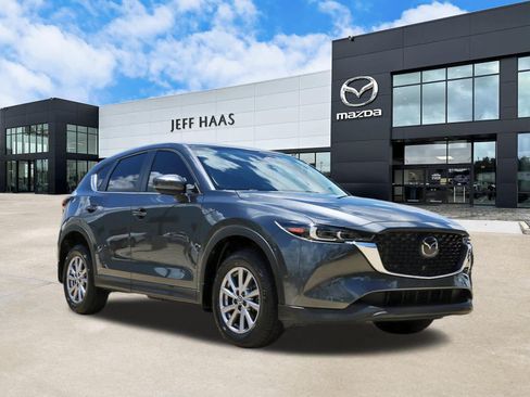 Used 2023 MAZDA CX-5 AWD 2.5 S w/ Select Package image 4