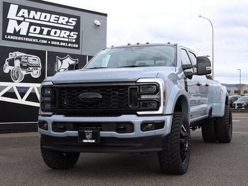Used 2025 Ford F450 Platinum w/ Platinum Plus Package image 1