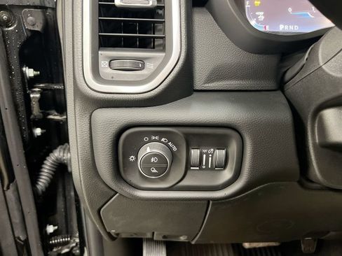 New 2026 RAM 2500 Laramie w/ Night Edition AWD/4WD image 19
