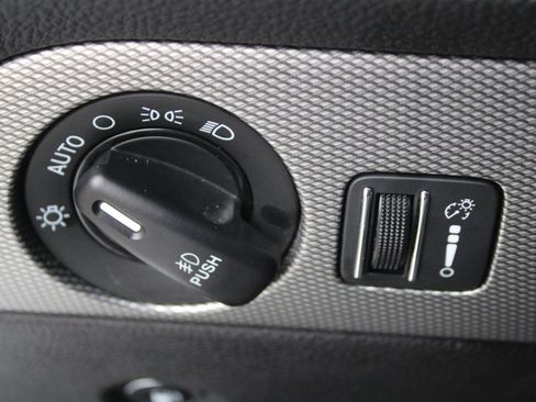 Used 2018 Dodge Durango GT w/ Premium Group image 28