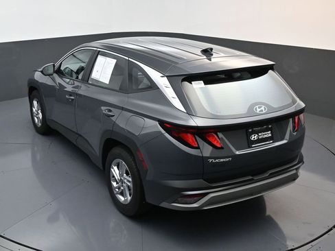 Certified 2026 Hyundai Tucson SE FWD image 18