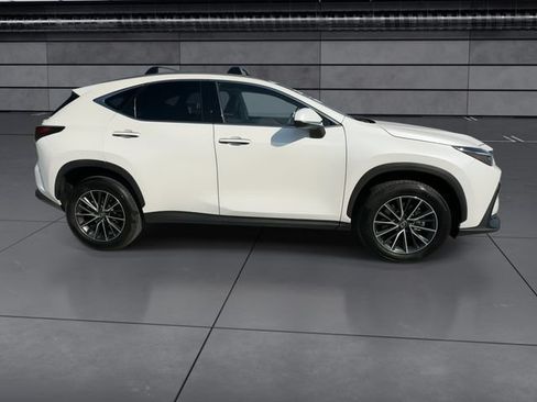 Certified 2025 Lexus NX 350 AWD w/ Premium Package image 9