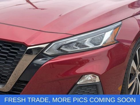 Used 2020 Nissan Altima 2.0 SR FWD image 7