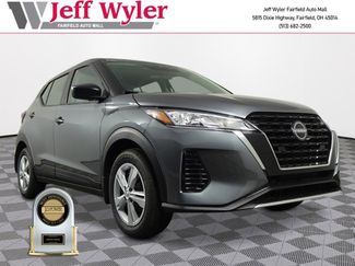 New 2025 Nissan Kicks Play S video 1