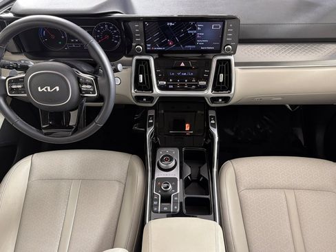 Used 2022 Kia Sorento SX AWD/4WD image 12