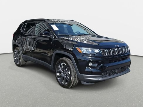 New 2026 Jeep Compass Limited AWD/4WD image 3