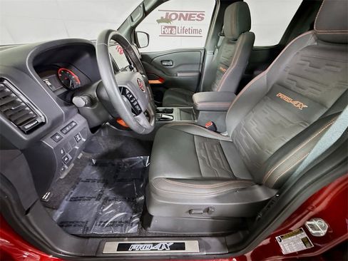 Used 2023 Nissan Frontier PRO-4X w/ Pro Convenience Package image 29