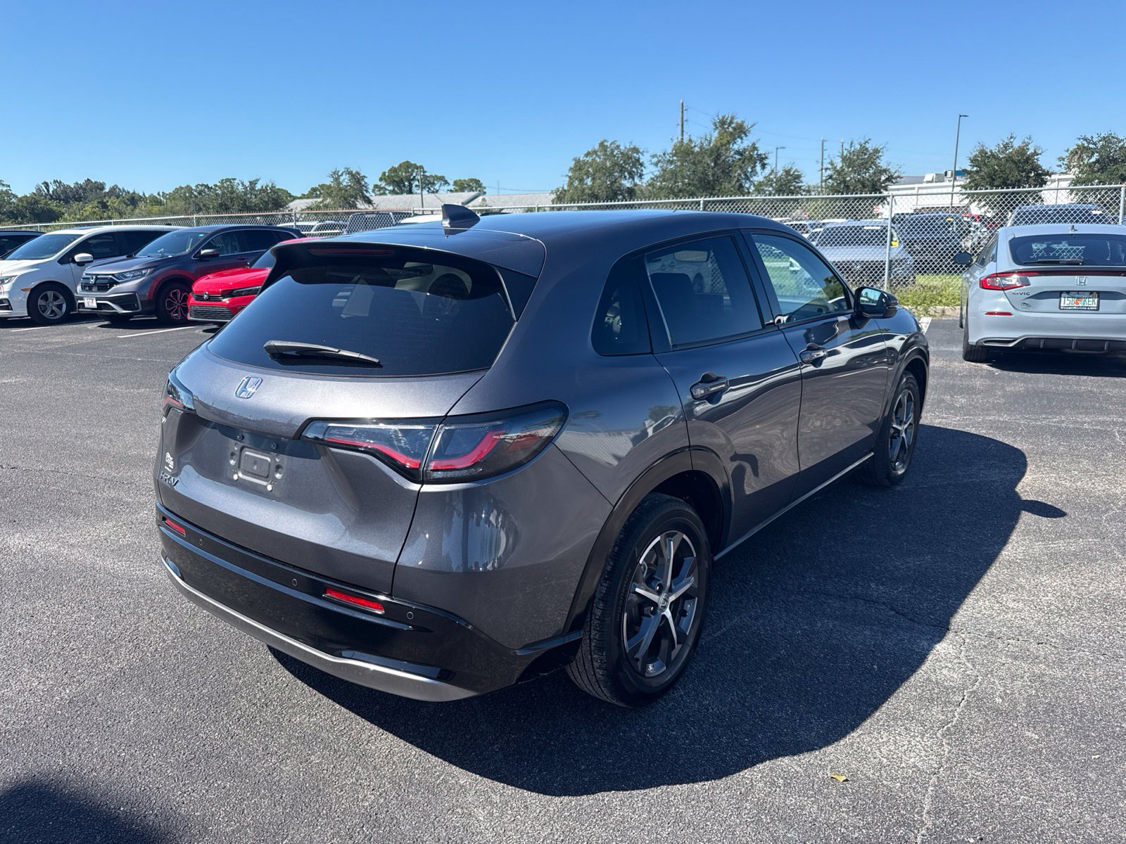 Used 2024 Honda HR-V EX-L image 7