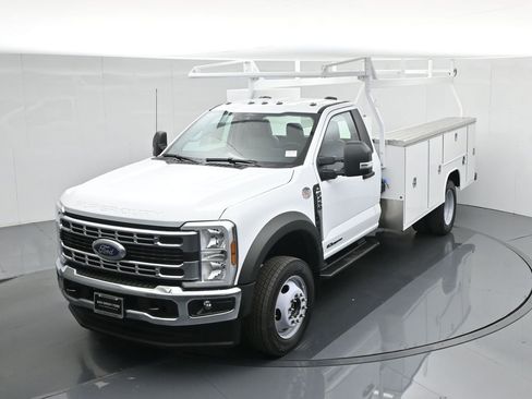 New 2024 Ford F450 XL w/ XL Chrome Package image 41