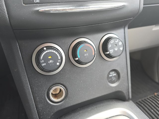 Used 2012 Nissan Rogue S AWD/4WD image 22