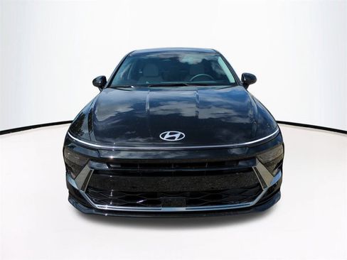 New 2025 Hyundai Sonata SEL image 3