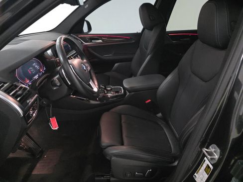 Certified 2024 BMW X3 sDrive30i w/ Convenience Package image 7