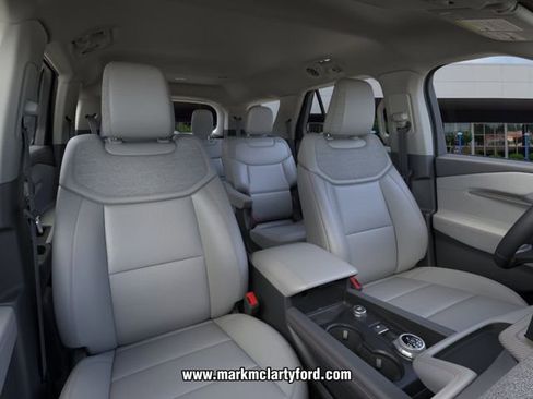 New 2026 Ford Explorer Active w/ Active Comfort Package RWD image 10