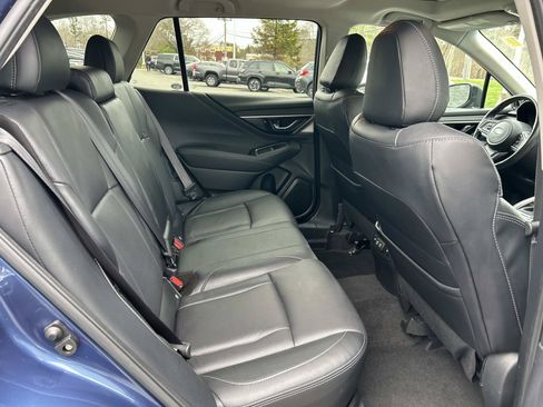 Used 2021 Subaru Outback Limited AWD/4WD image 16