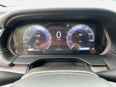 Used 2021 Jeep Grand Cherokee L Limited AWD/4WD image 17
