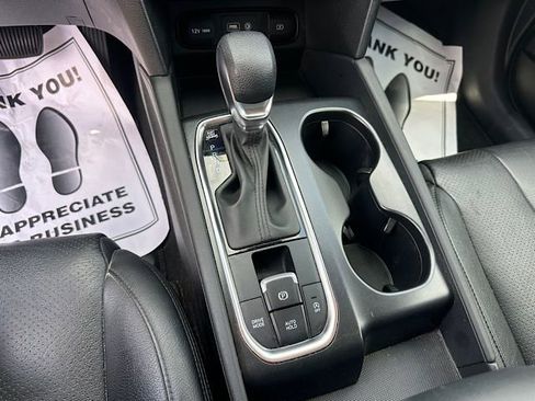 Used 2020 Hyundai Santa Fe SEL FWD image 23