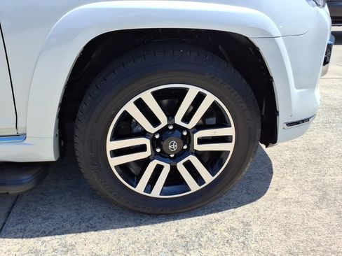 Used 2023 Toyota 4Runner Limited RWD image 9