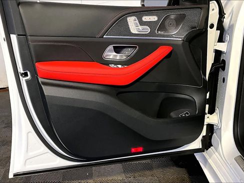 New 2026 Mercedes-Benz GLE 53 AMG 4MATIC Coupe image 11