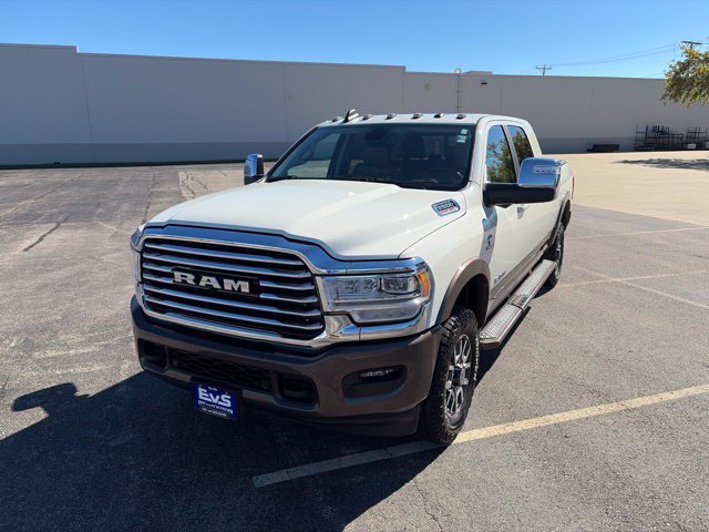 Used 2023 RAM 2500 Limited AWD/4WD image 2