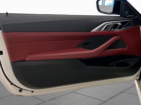 Used 2023 BMW 430i Coupe w/ M Sport Package RWD image 19