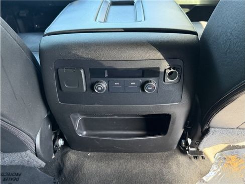 Used 2018 Chevrolet Suburban LT AWD/4WD image 25